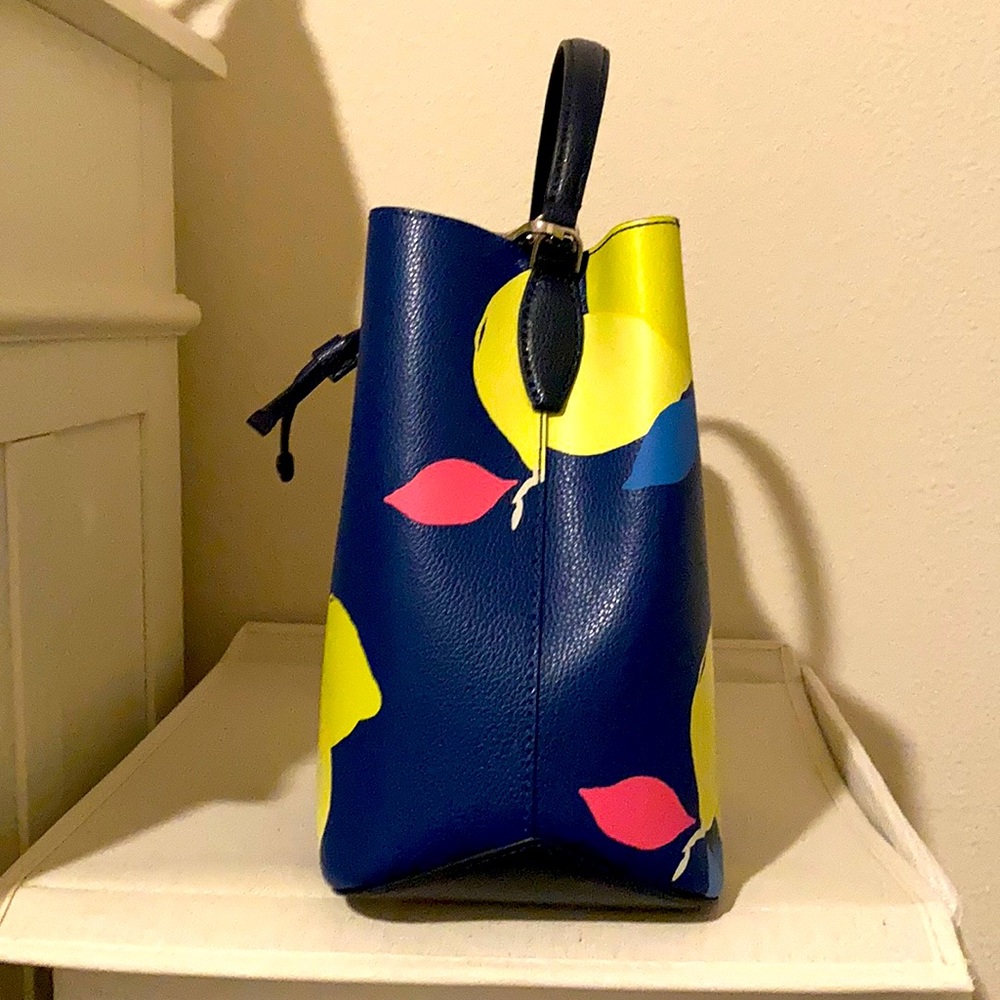 Kate Spade large bucket Eva lemon zest - Picture 2 of 8